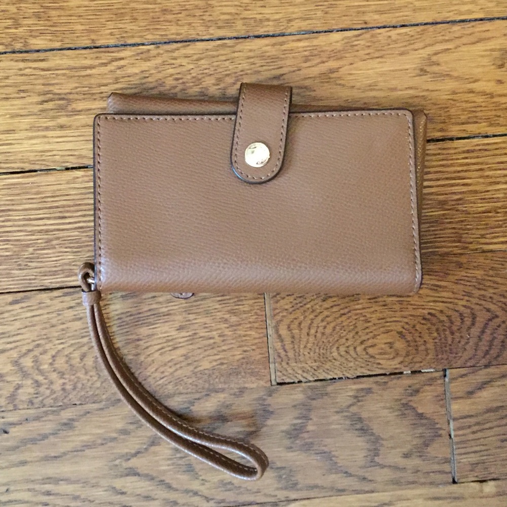 Coach Wristlet - Picture 2 of 8